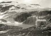 Rudolfshütte mit Weißsee im Glocknergebiet, um 1910, © Dr. Karl Kaser