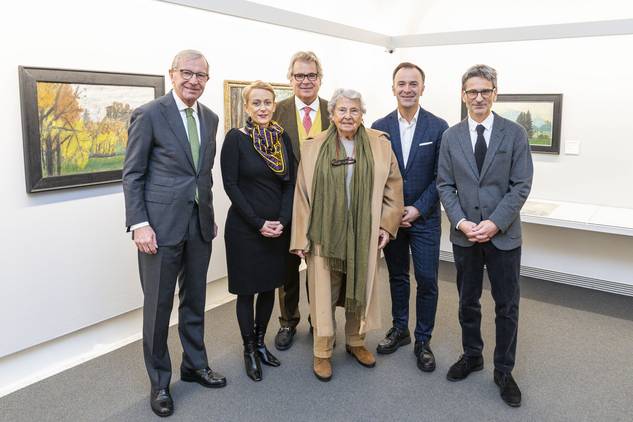 Wilfried Haslauer, Katja Mittendorfer-Oppolzer, Enrico Pasqualucci Sammartini, Diana Pasqualucci, Bernhard Auinger und Martin Hochleitner (v.l.n.r.) © Salzburg Museum/Herbert Rohrer